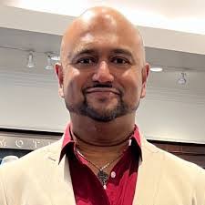 Eric Hampel's Instagram, Twitter & Facebook