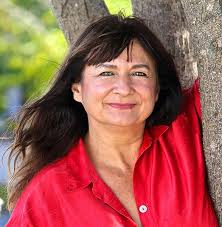 The Time Traveler's Oracle: A 44-Card Deck and Guidebook: Linn, Denise:  9781401972462: Amazon.com: Books