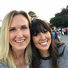 Happy National Daughters Day ❤️ I can't imagine life without these beauties  by my side!! @legitsadierob @bellarobb @rebeccalorobertson @marykaterob I  love you dearly!! #nationaldaughtersday