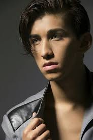 LA SIRENITA! Korina Rivadeneira logra el primer punto de la temporada  ¡Vamos ROJOS! #CombateEsBacán https://goo.gl/ReGVdF