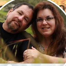 HAPPY BIRTHDAY & HAPPY NEW YEAR Joe Abbate! Hope you and your lovely wife  Susie enjoy your day and the entire year to the fullest!🤝🏁👏