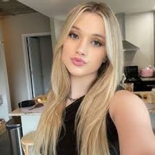 Penelope Gregory (@penelope_314)