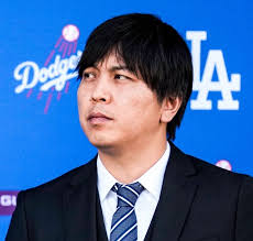 Brady Powers (@bmanball55)