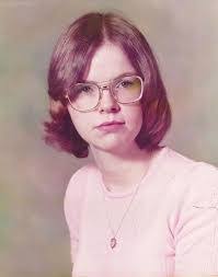 Marilyn Dubois's Instagram, Twitter & Facebook