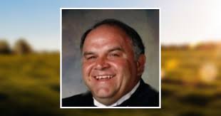 Linda Javens's Instagram, Twitter & Facebook