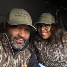 Matt Williams took this incredible Nebraska buck last November. You can  read his #breakingnewsbucks story online now!