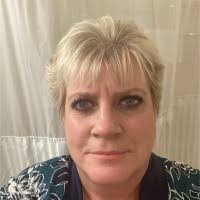 Victoria Knott's Instagram, Twitter & Facebook