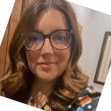 Michelle Beswick's Instagram, Twitter & Facebook