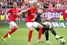 Until 2004, the club operated a football department but after a merger with local rival mtv ingolstadt to form fc ingolstadt 04 the footballers left for the new club. Fck Nullnummer Gegen Ingolstadt Sorgt Fur Zufriedenheit Liga3 Online De