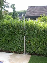 Gartenbrause Rondo Mit Warm Kaltwasser Mischer Top Gartendusche Fur Warmduscher All Showers At A Glance Gartendusche Privatgarten Gartenbrause