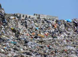 Incendiu de amploare la groapa de gunoi a braşovului! Bucuresteni SperiaÅ£i De Un Miros Suspect Ecologist Groapa De Gunoi Iridex Chiajna Este O ResursÄƒ FantasticÄƒ De Bio Gaz Rfi Mobile