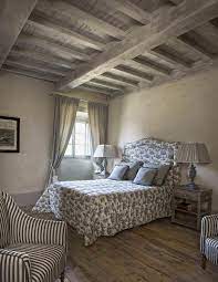 Country Chic In Toscana Camere Da Letto Stile Country Stanza Da Letto Shabby Chic Idee Arredamento Camera Da Letto