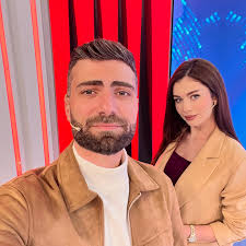 هسه احنه وياكم على سومر اف ام...