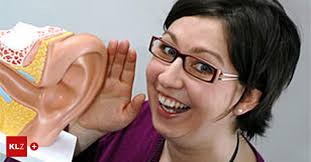 Diese Frau gehört gehört