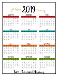 Printable 2019 Year At A Glance In Two Sizes This Makes A Lovely Addition To Your Happy Planner Or Great Fo Calendar 2019 One Page Happy Planner Diy Calendar