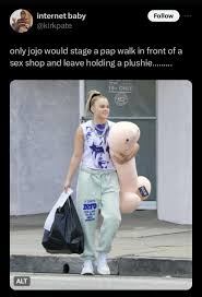 New Jojo paparazzi pic 😭 : rdancemoms