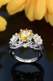 Dazzling Daisy Engagement Ring With Yellow Gemstone For Women Https Tmblr Co Zwjkhc2qati Platinum Wedding Rings Sunflower Wedding Rings Daisy Engagement Ring