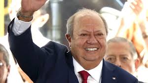 Mexican politician affiliated to the pri who currently serves as senator of the lxii legislature of the mexican congress. Carlos Romero Deschamps Renuncio Para Garantizar La Estabilidad En El Sindicato De Pemex El Economista