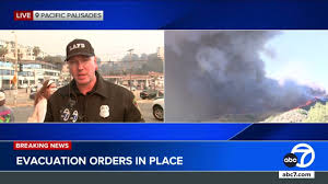 brush fire in Pacific Palisades ...