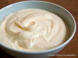 8 stunden) im kühlschrank stehen, damit sie fester wird. Creme Fraiche Selbstgemacht