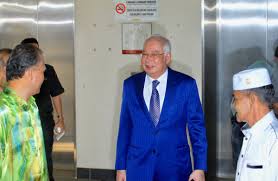 محمد نجيب بن عبدالرزاق‎, malay pronunciation: Src Trial Cabinet Kept In The Dark About Approval Of Second Third Govt Loans Edgeprop My