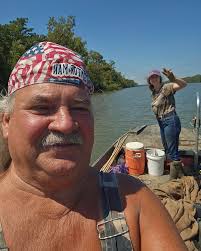 Bruce Mitchell (@brucethealligatorman) • Instagram photos and videos