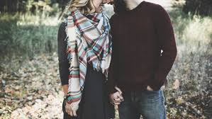 This is how long you should date someone before you make it official, according to a relationship expert. The Golden Rule In Christian Dating Desiring God