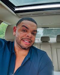 Alan Qiu's Instagram, Twitter & Facebook