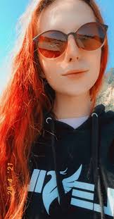 She embodies the conventionally masculine characteristics associated with a stud and the conventionally feminine characteristics of a femme. Stemme Explore Tumblr Posts And Blogs Tumgir