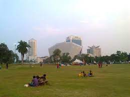 Jadual shah alam doa islam, subuh, tengah hari, petang, maghribi dan makan malam. 19 Tempat Menarik Di Shah Alam Selangor 2021 Wah Cantiknya