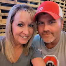 Athens vs Glouster gas prices today. AON 299 ب STOP TEEESEEECEEEEEE M  MARATHON REGULAR RS DIESEL