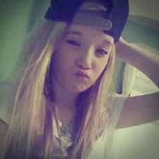 Bailey Knight (@Baileyebug)