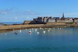 A Day Trip To Saint Malo France Day Trips Saint Malo Trip