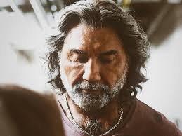 Dave Bautista shares new photos from the set of “The Last Showgirl”