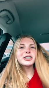 Evie Bright (@eviegbright)