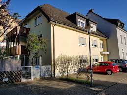 Bis zu 60 millionen euro könnte das projekt mitt . den ganzen artikel lesen: 4 Zimmer Wohnung Zu Vermieten Obere Schanzstrasse 1 79576 Weil Am Rhein Lorrach Kreis Mapio Net