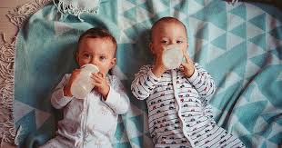 Nama adalah salah satu warisan paling berharga yang terus melekat pada seorang anak. 25 Rekomendasi Nama Bayi Kembar Laki Laki Popmama Com