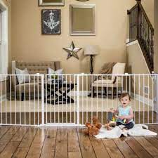 Riesenauswahl an produkten rund ums baby. Finding The Best Extra Wide Baby Gate For Your Home Baby Gate Guru