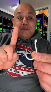 Elstan Perez of Chunky Cats Fishing showing how to tie a Snell knot.  #catchthefever #premiumgear #howto #fishinggear #nextlevel #tipsandtricks