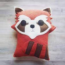 62 Otmetok Nravitsya 5 Kommentariev Telah Mcclary Telahmarie V Instagram Little Red Panda Pillow It S Actually Base Panda Pillow Red Panda Red Fire
