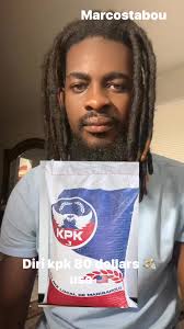 Group bòlèt moman an