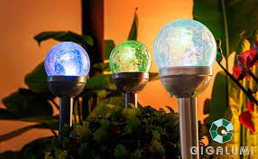 Gigalumi Solarleuchte Gartenleuchte Led 3er Glaskugel Set Mit Erdspiess Farbwechsel Edelstahl Wasserdicht Fur Aussen Garten In 2020 Solarleuchten Glaskugel Farbwechsel