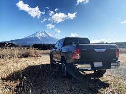 tadashi ohta on instagram ふもとっぱら 激混みで退散 途方に暮れるソロキャンプ難民 キャンプブーム 去れ すみません 嘘です ふもとっぱら キャンプ難民 ソロキャンプ キャンプ アウトドア ハイラック ハイラックス ピックアップ 難民