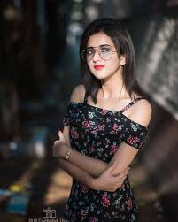 College Girls - Cute Beautiful Indian College Girls DP Profile Pics For  Whatsapp Facebook