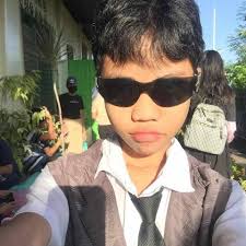 hi girlies, suggest outfit color for mestiza ung mag mumukang maputi