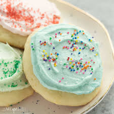 These Sour Cream Sugar Cookies Are Soft And Fluffy With Just The Right Amount Of Sweetness Sour Cream Cookies Sour Cream Sugar Cookies Sugar Cookies Recipe