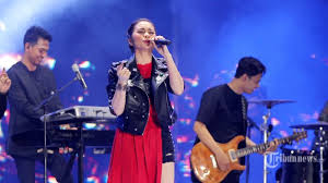 'lumpuhkanlah ingatanku' merupakan salah satu singel terpopuler milik grup band geisha yang [chorus: Lirik Dan Chord Gitar Lumpuhkan Ingatanku Geisha Lumpuhkanlah Ingatanku Hapuskan Tentang Dia Tribunnews Com Mobile