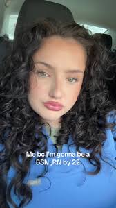 Alyssa Zach Assistant