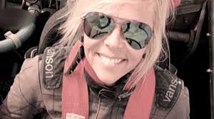 Schnellste Frau der Welt: Jessi Combs stirbt bei Training für neuen  Rekordversuch