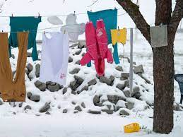 Um also feuchtigkeitsschäden zu vermeiden, sollten sie dafür sorgen, dass die wäsche schon. Waschetrocknen In Der Wohnung So Vermeiden Sie Im Winter Einen Schimmmelbefall Wohnen